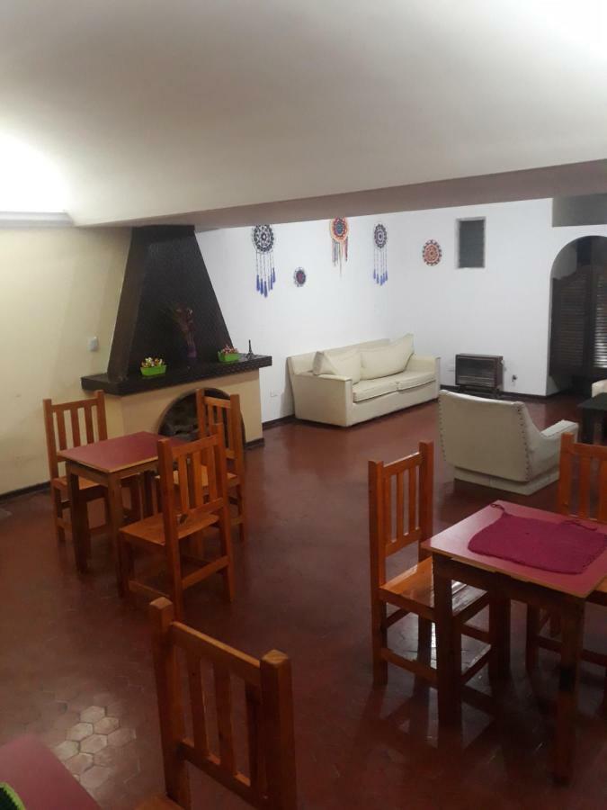 Tu Hostel Сан-Мигель-де-Тукуман Экстерьер фото