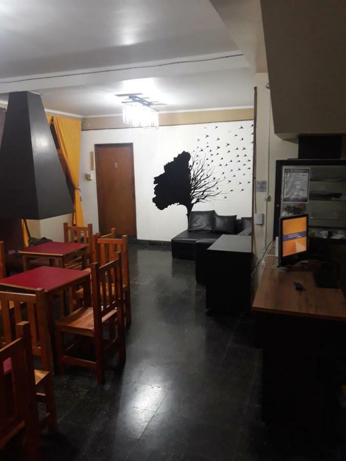 Tu Hostel Сан-Мигель-де-Тукуман Экстерьер фото