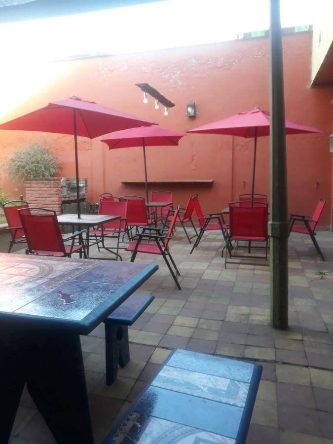 Tu Hostel Сан-Мигель-де-Тукуман Экстерьер фото