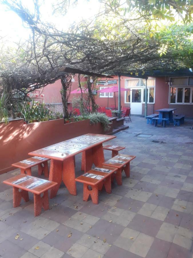 Tu Hostel Сан-Мигель-де-Тукуман Экстерьер фото